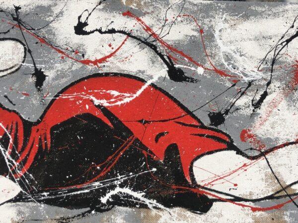 Fujiko distesa con pistola